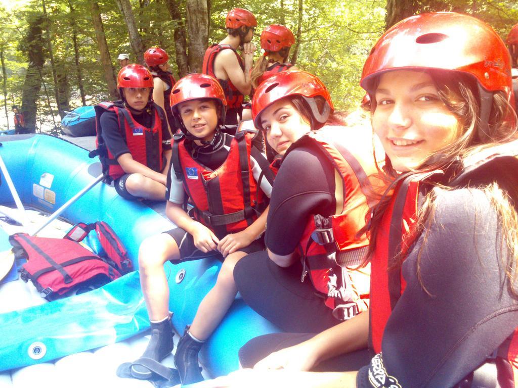 Rafting Camp Tara Center Tri Vodenice Bastasi Exterior photo