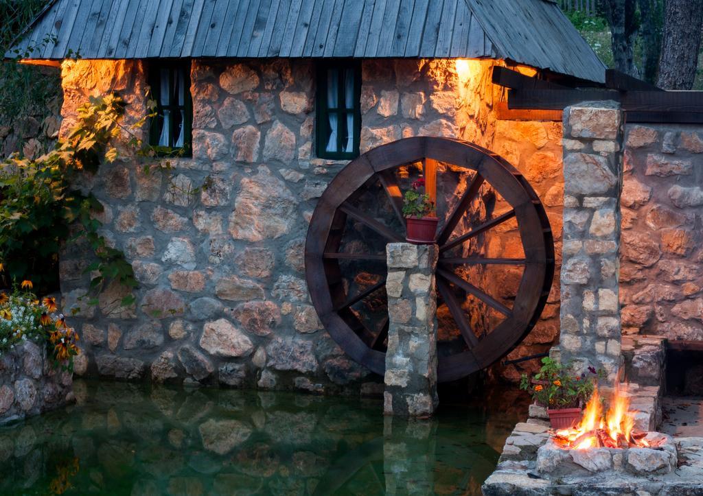 Rafting Camp Tara Center Tri Vodenice Bastasi Exterior photo